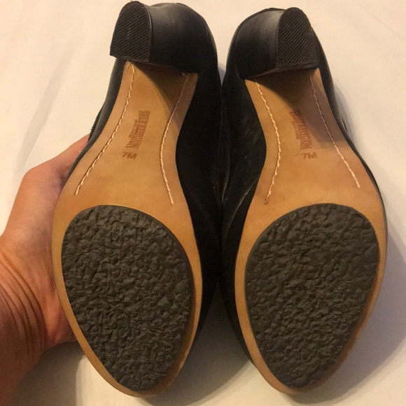 True Religion Leather Platform Heels Size 7M - Picture 5 of 7